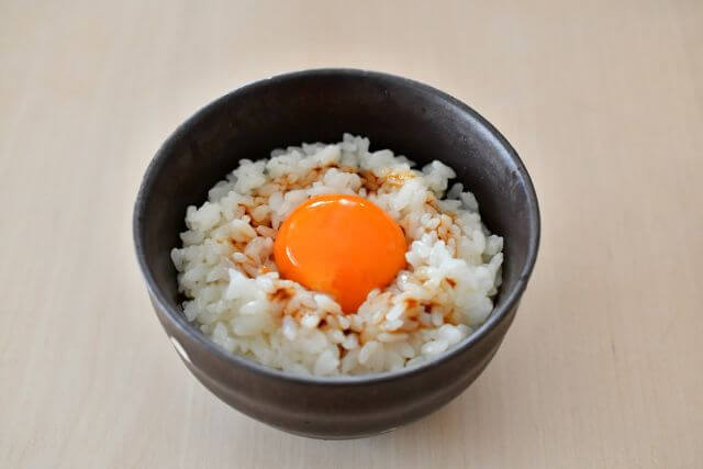 素材にこだわる人に選ばれる高級卵の特徴